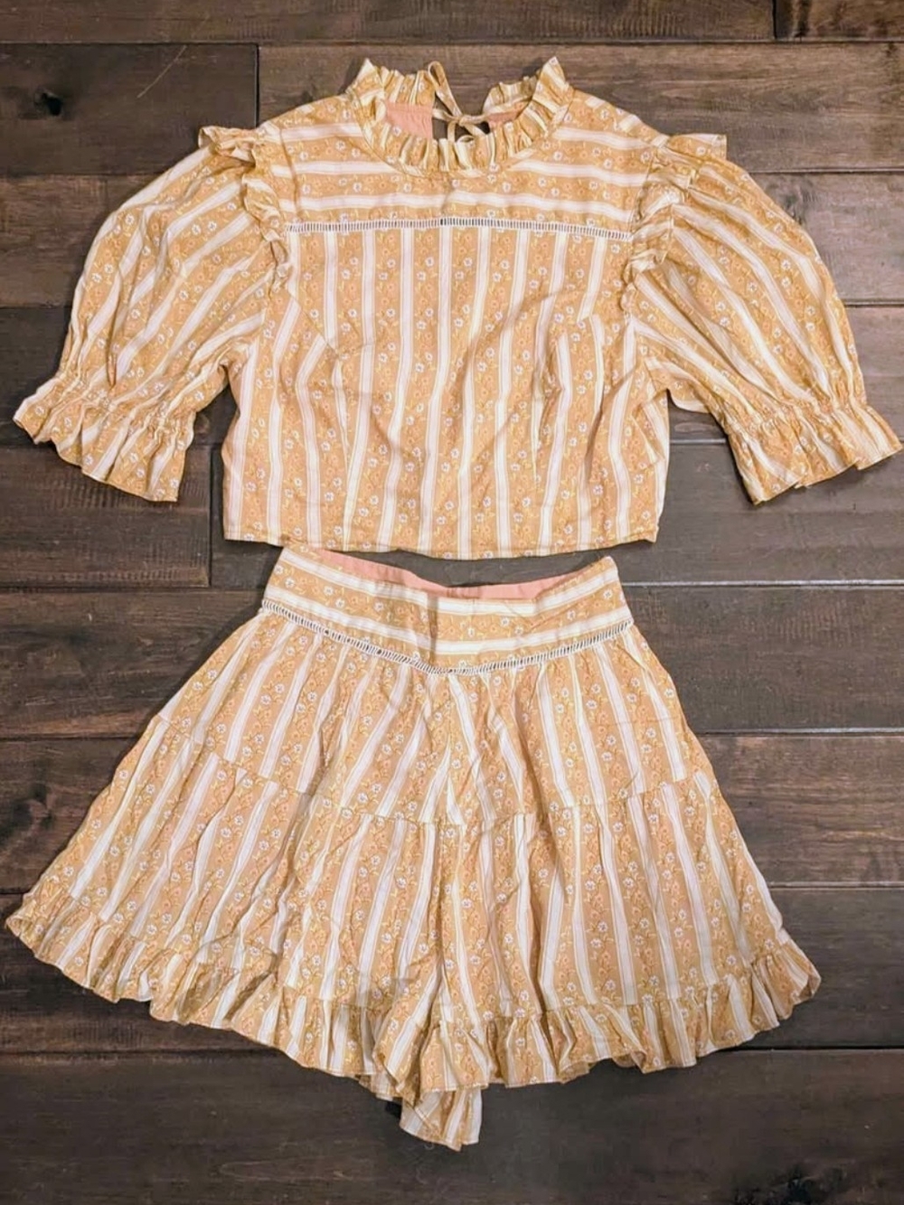 Urban Outfitters Prairie Ruffle Floral Shorts and Blouse. XS shorts & Small top
